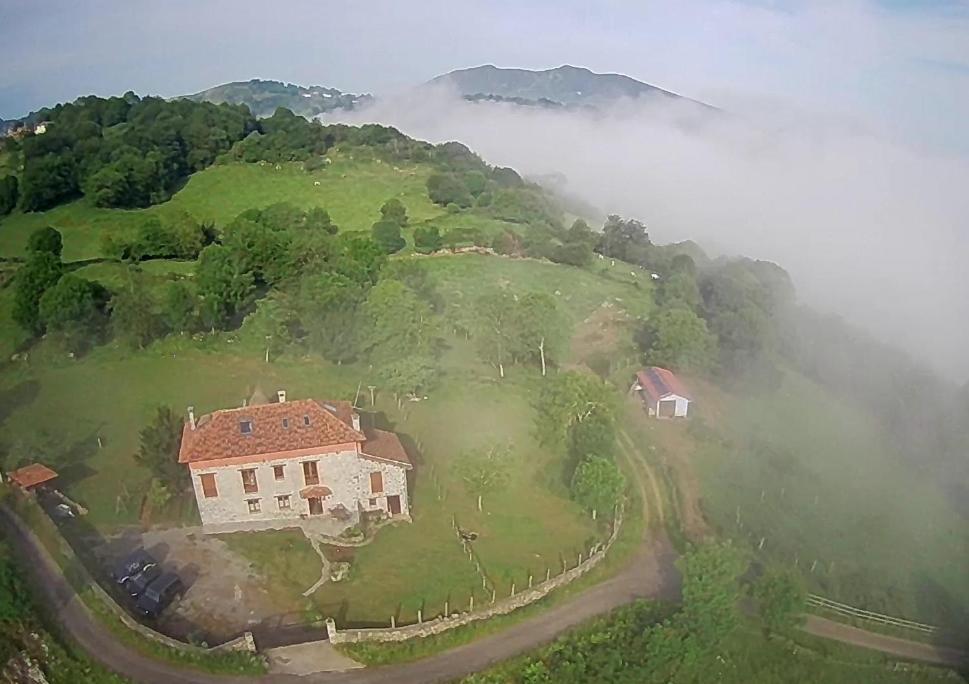 El Conventu Del Asturcon Guest House Lago  ภายนอก รูปภาพ